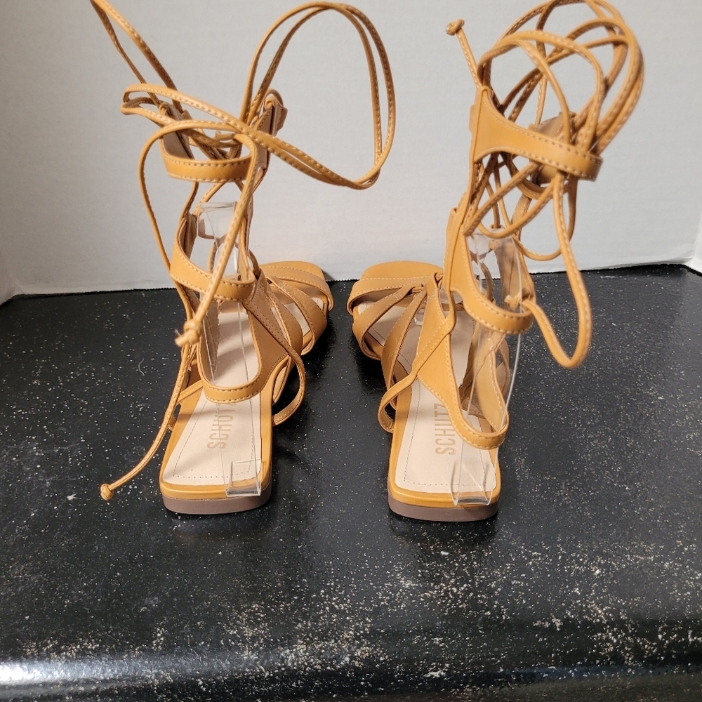 Schutz Cassia Flats Gadiator Sandals Tan - Picture 4 of 9